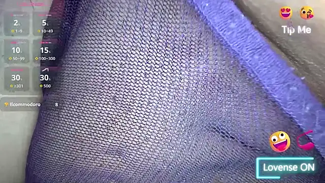 white sexy  online show from February 11, 2026, 11:54 pm