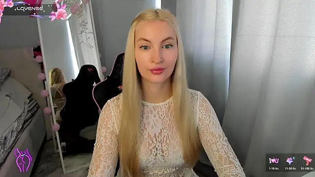 Snapshot of Kimmy_powell chatting on July 17, 2026, 5:03 am Kimmy powell online show from July 17, 2026, 5:03 am