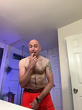 El Gizmo online show from April 4, 2026, 4:11 am