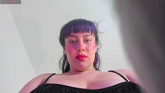 Snapshot of Missmonserrat chatting on December 15, 2024, 11:55 am Missmonserrat online show from December 15, 2024, 11:55 am