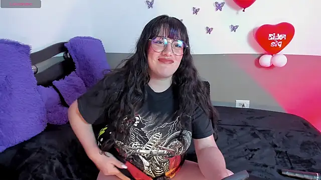 Snapshot of Missmonserrat chatting on March 9, 2025, 4:05 am Missmonserrat online show from March 9, 2025, 4:05 am