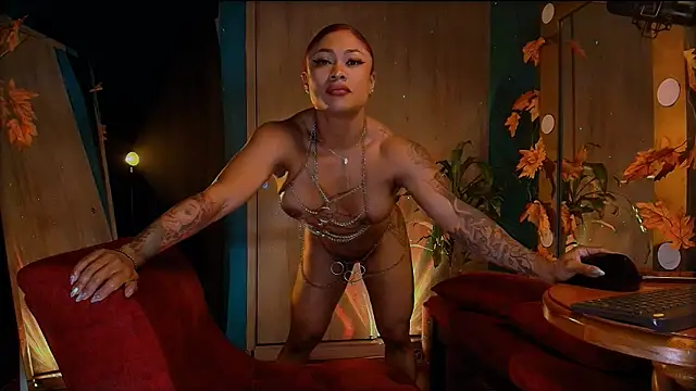 HeidiCox online show from December 21, 2024, 1:26 am