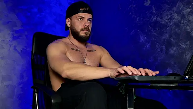 juliusmasters online show from January 9, 2026, 9:16 pm