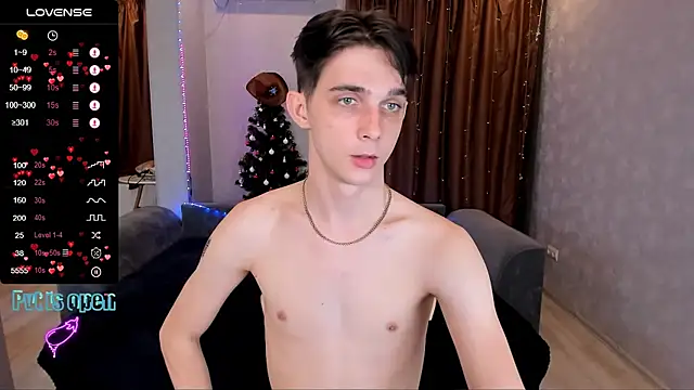 Aaron Boom online show from January 5, 2026, 11:19 pm