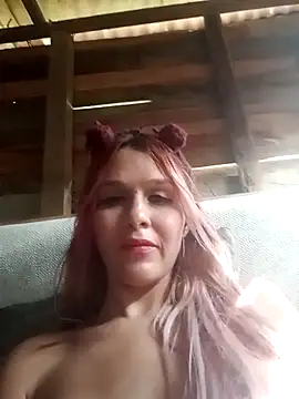 Snapshot of KeylacabreraC chatting on November 6, 2025, 1:45 pm KeylacabreraC online show from November 6, 2025, 1:45 pm