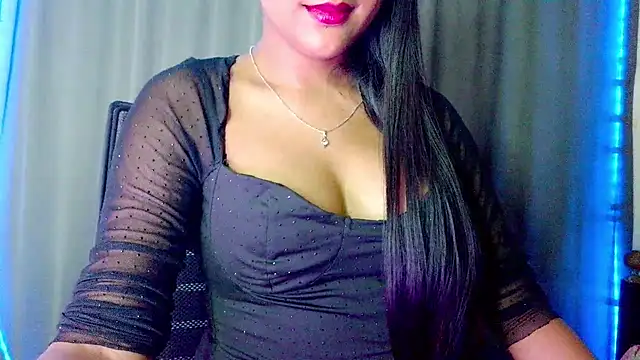 Snapshot of CallMeSima chatting on June 9, 2026, 5:46 pm CallMeSima online show from June 9, 2026, 5:46 pm