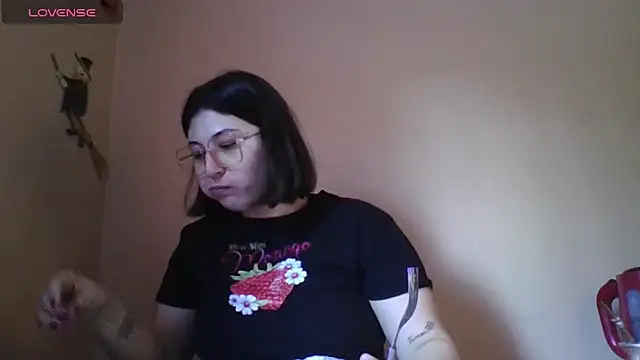 imsohornydacom online show from October 18, 2025, 6:19 pm