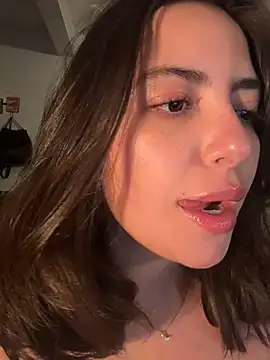 sukhakunis1 online show from April 2, 2026, 12:19 am