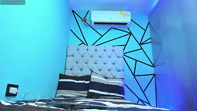 Snapshot of juande_24 chatting on March 22, 2026, 2:53 pm juande 24 online show from March 22, 2026, 2:53 pm