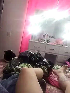 AZUL 1111 online show from April 18, 2026, 4:44 pm