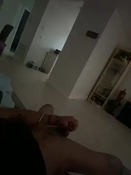 ellcocojv online show from December 17, 2024, 3:49 pm