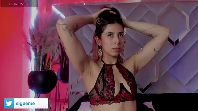 Sara Foxx1 online show from November 16, 2025, 7:30 pm