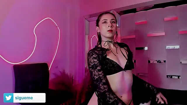 Snapshot of Sara_Foxx1 chatting on June 12, 2026, 9:25 pm Sara Foxx1 online show from June 12, 2026, 9:25 pm