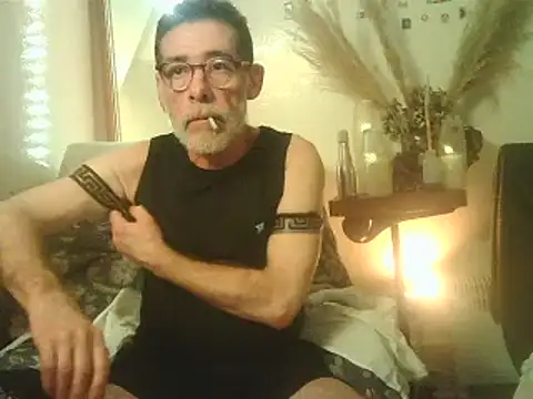 DaddyQuimHot online show from December 25, 2024, 2:35 am