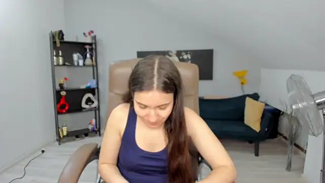 MelissaWiliam online show from December 13, 2024, 6:49 pm