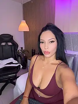 Dakota diaz  online show from May 24, 2026, 7:30 pm