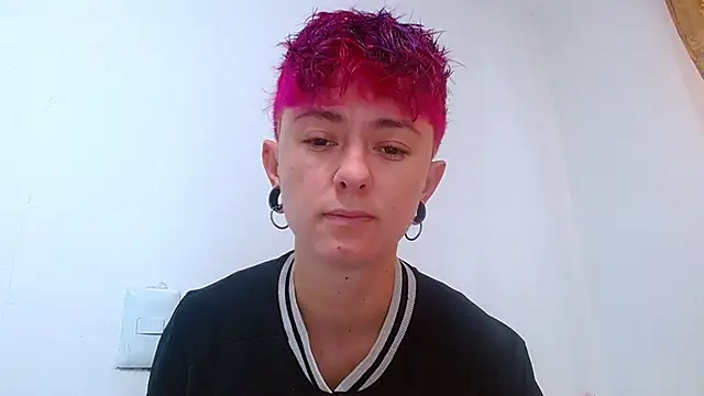 tomboyblue online show from May 17, 2026, 5:53 pm