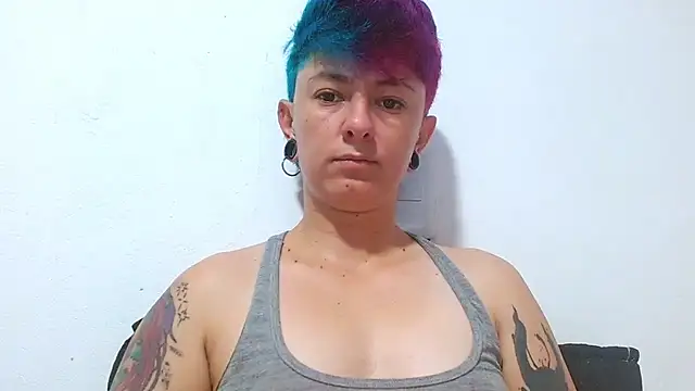 tomboyblue online show from May 20, 2026, 12:00 pm