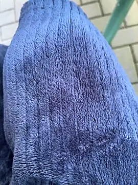 Snapshot of DurableFog chatting on December 15, 2025, 8:18 am DurableFog online show from December 15, 2025, 8:18 am