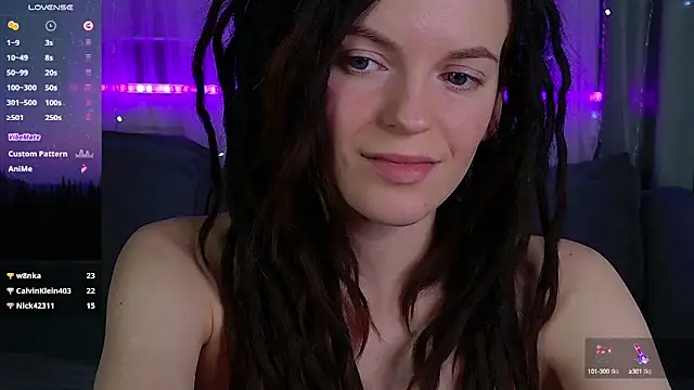 Snapshot of CoreyJane chatting on December 2, 2024, 7:47 am CoreyJane online show from December 2, 2024, 7:47 am