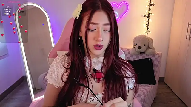 Snapshot of violet_ch chatting on February 12, 2026, 5:41 pm violet ch online show from February 12, 2026, 5:41 pm