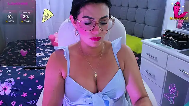 Snapshot of dahian_carter chatting on January 3, 2025, 11:23 pm dahian carter online show from January 3, 2025, 11:23 pm