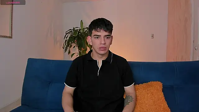 Snapshot of Ares_Johnson chatting on October 8, 2025, 10:46 am Ares Johnson online show from October 8, 2025, 10:46 am