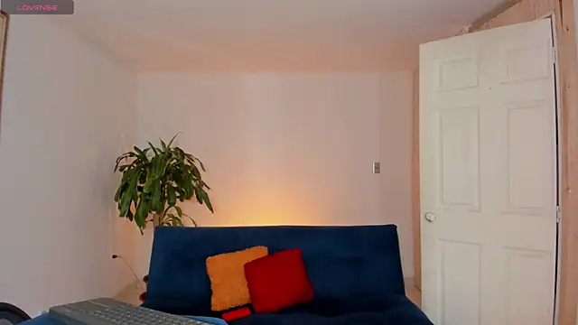 Snapshot of Ares_Johnson chatting on October 11, 2025, 6:17 pm Ares Johnson online show from October 11, 2025, 6:17 pm