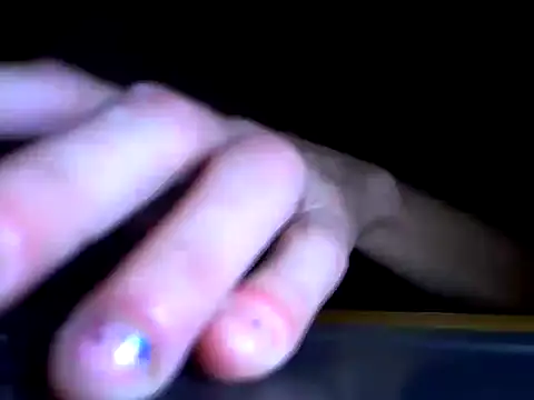 Ian zaenzz online show from November 4, 2025, 7:02 pm