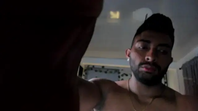 Snapshot of Couple_muscle1 chatting on September 9, 2025, 10:31 pm Couple muscle1 online show from September 9, 2025, 10:31 pm