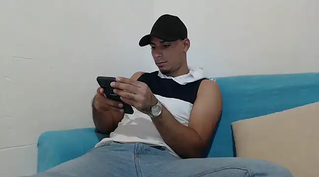 bonehur online show from February 18, 2025, 8:14 pm