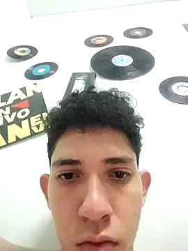 Snapshot of Dilan_blakc_ chatting on September 28, 2025, 5:13 am Dilan blakc online show from September 28, 2025, 5:13 am