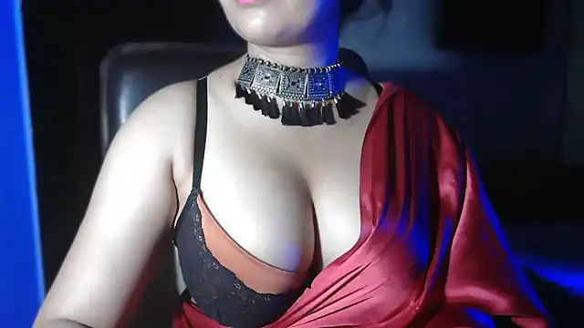 urvashihott online show from September 30, 2025, 4:56 pm