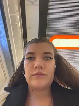 Holy Tereza online show from March 3, 2026, 3:07 pm