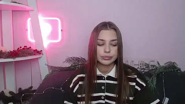 MilanaAngelAs online show from January 17, 2026, 5:45 am