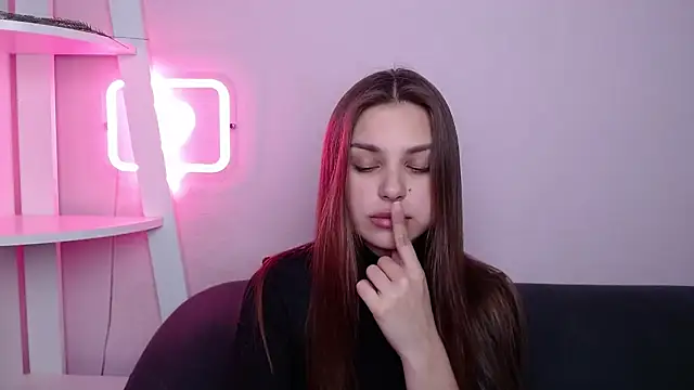 MilanaAngelAs online show from March 30, 2026, 7:37 pm