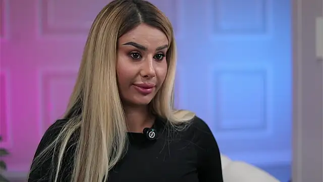 Snapshot of EvaZane chatting on October 21, 2025, 7:14 pm EvaZane online show from October 21, 2025, 7:14 pm