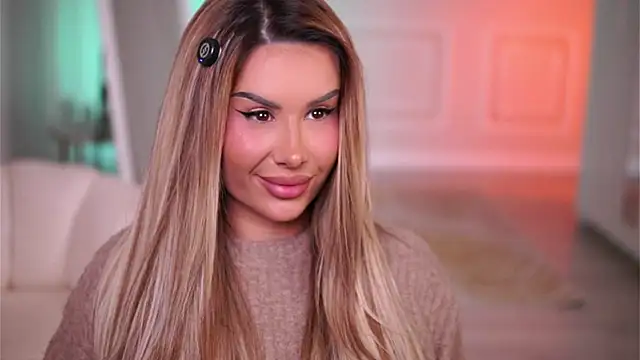 Snapshot of EvaZane chatting on November 30, 2025, 10:58 pm EvaZane online show from November 30, 2025, 10:58 pm