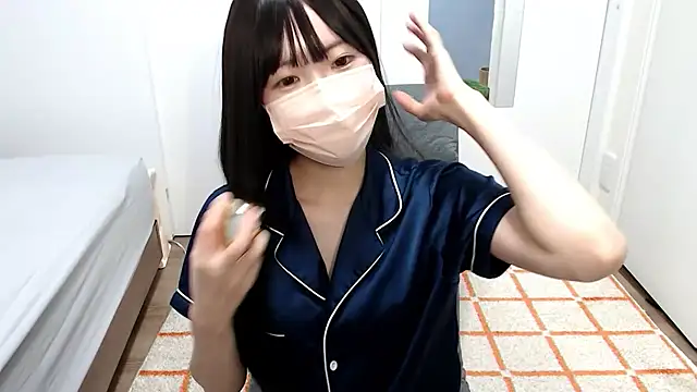 Snapshot of _mi_tsu_ki_ chatting on February 22, 2025, 10:09 pm mi tsu ki online show from February 22, 2025, 10:09 pm