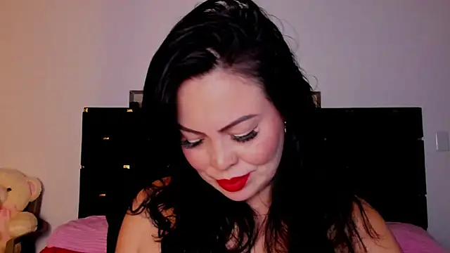 charlottemeyerr online show from February 9, 2025, 3:11 am