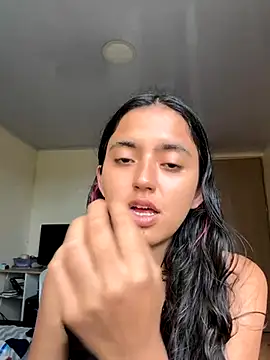 ViolettaSummer online show from November 15, 2025, 8:16 pm