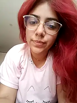 Snapshot of Rousse_Collinss chatting on February 2, 2025, 7:35 pm Rousse Collinss online show from February 2, 2025, 7:35 pm