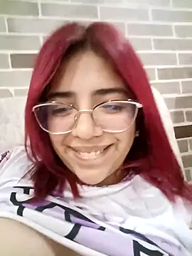 Snapshot of Rousse_Collinss chatting on March 5, 2025, 3:51 am Rousse Collinss online show from March 5, 2025, 3:51 am