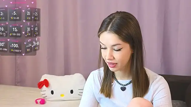 Snapshot of ellie_kramer chatting on October 12, 2025, 7:46 pm ellie kramer online show from October 12, 2025, 7:46 pm