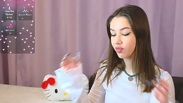 Snapshot of ellie_kramer chatting on October 31, 2025, 6:53 pm ellie kramer online show from October 31, 2025, 6:53 pm