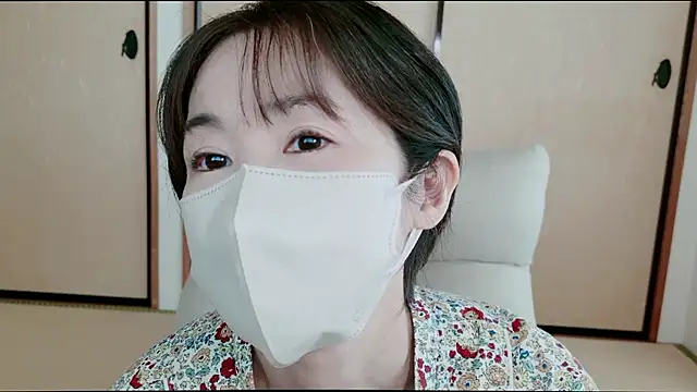 xxArisaxx online show from April 9, 2026, 6:13 am