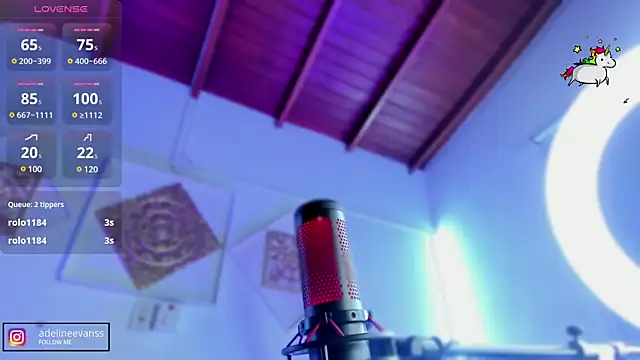 AdelineEvanss online show from December 19, 2024, 5:07 am