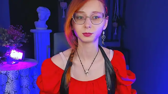 Snapshot of Orianna_Fox chatting on December 11, 2024, 5:37 pm Orianna Fox online show from December 11, 2024, 5:37 pm