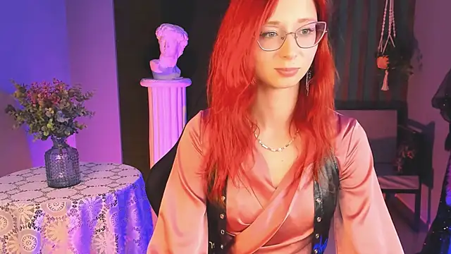 Snapshot of Orianna_Fox chatting on January 13, 2025, 3:15 pm Orianna Fox online show from January 13, 2025, 3:15 pm