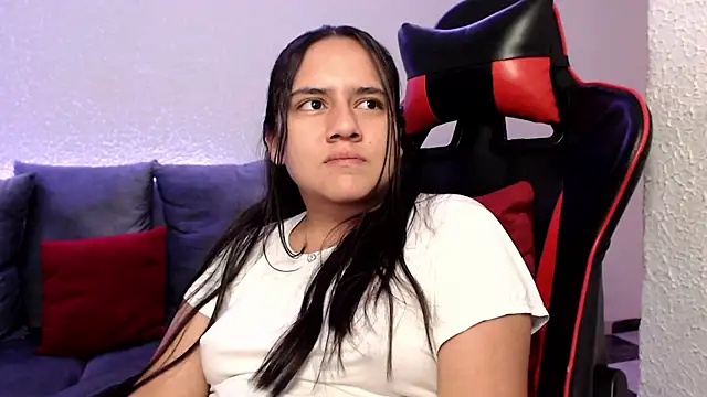 Lexyevans online show from December 27, 2024, 9:54 pm